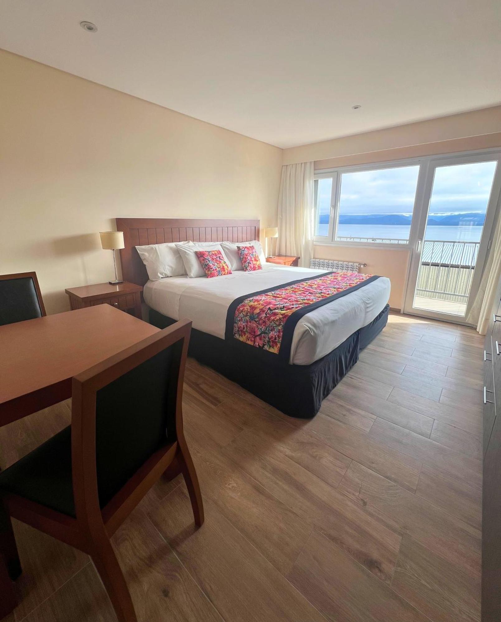 Huinid Pioneros Hotel San Carlos de Bariloche Pokoj fotografie